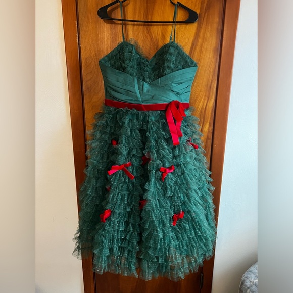 NWT Unique Vintage Emerald Green & Red Ribbon Tulle Cupcake Swing Dress, size L - Picture 5 of 10